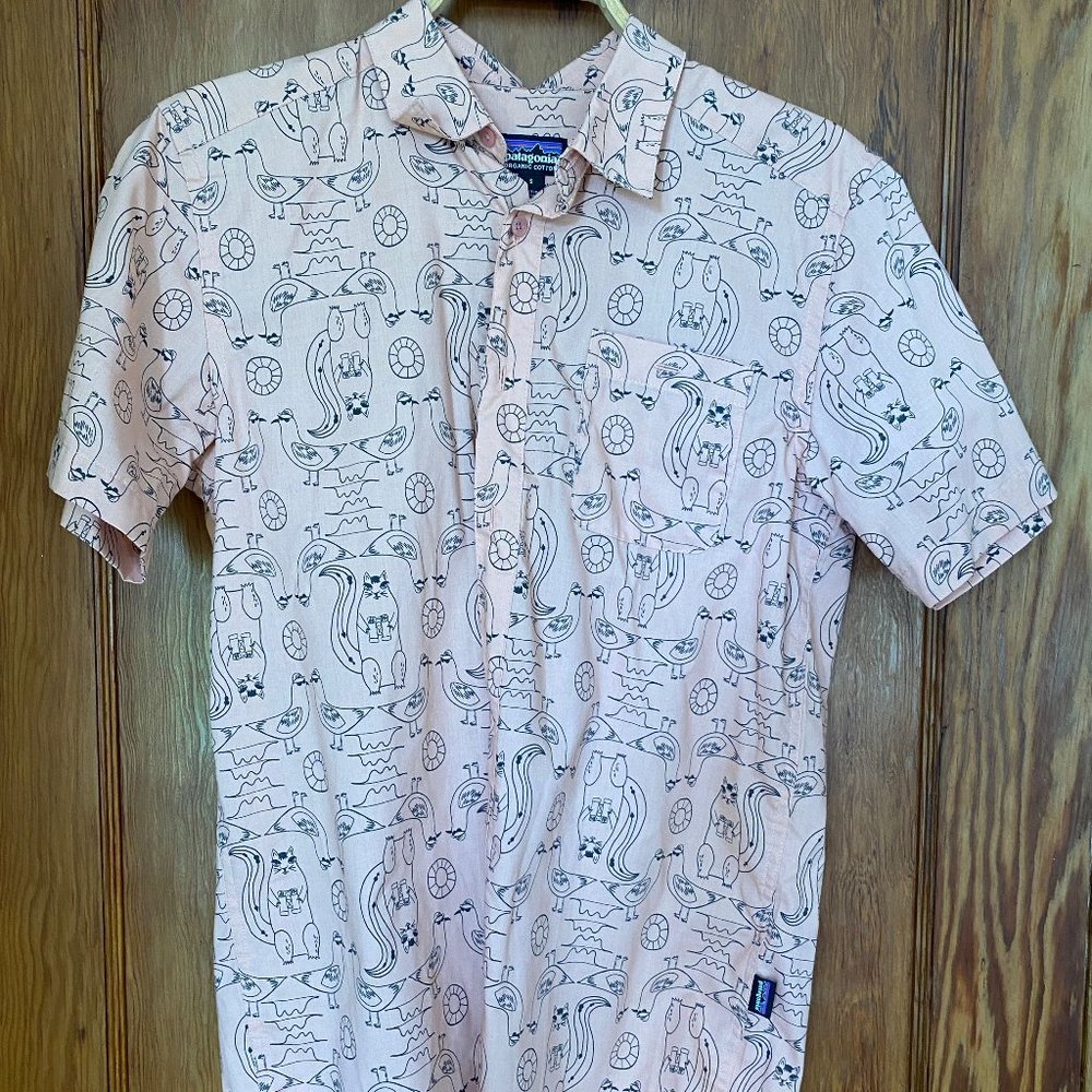 Patagonia Mens Go-To Short-Sleeve Shirt, Small. Sunfade Pink